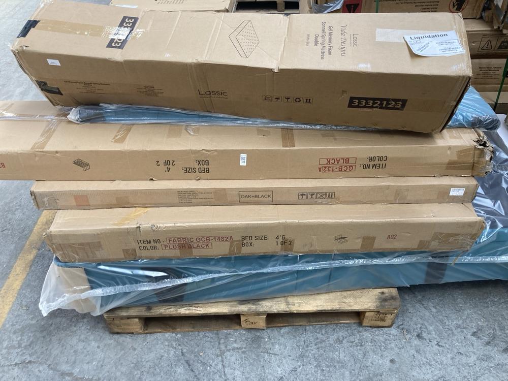 PALLET OF ASSORTED ITEMS TO INCLUDE VIDA DESIGNS G