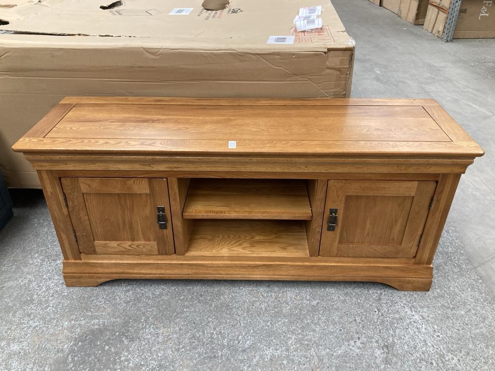 OAK FURNITURELAND FRENCH FARMHOUSE RUSTIC SOLID OA