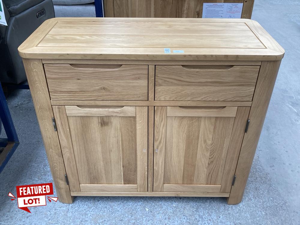 OAK FURNITURELAND ROMSEY NATURAL SOLID OAK SMALL S