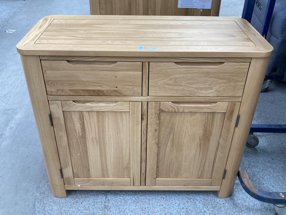 OAK FURNITURELAND ROMSEY NATURAL SOLID OAK SMALL S