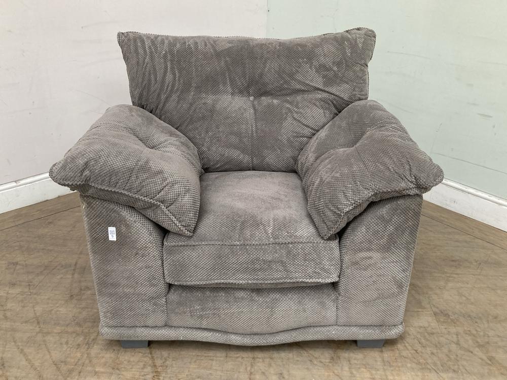 OAK FURNITURELAND RAVELLO ARMCHAIR IN AERO CHARCOA