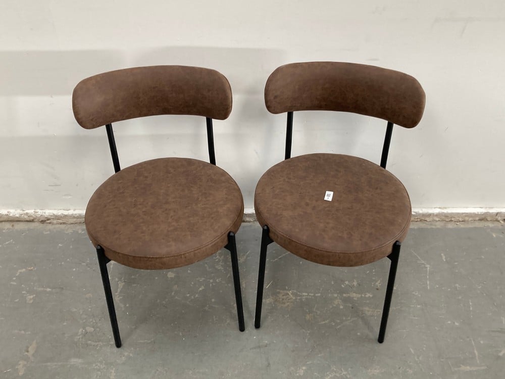 SWEEK BROWN METAL AND FAKE LEATHER CHAIR, SET OF 2