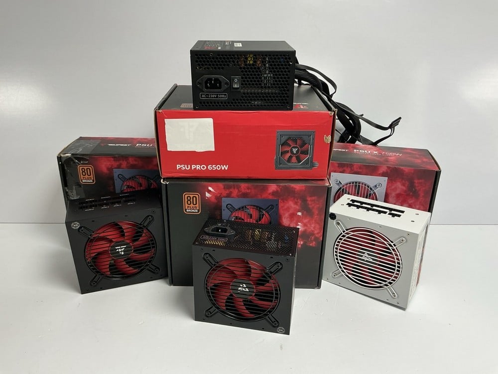 4 X VARIOUS POWER SUPPLIES, INCLUDING A 750 W ONE 