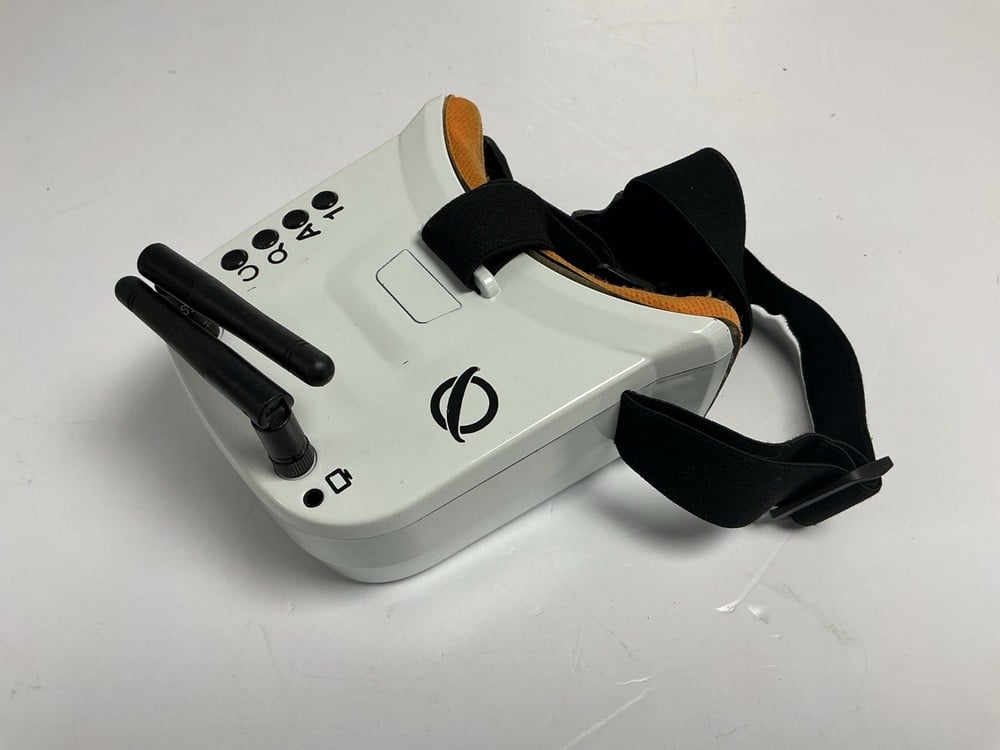 ANALOGUE FPV HEADSET (ORIGINAL RRP: €109.99) IN WH