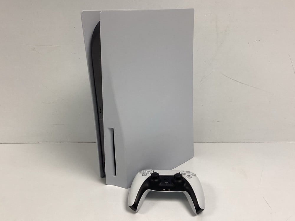 SONY PLAYSTATION 5 CONSOLE, 825 GB WITH DISC DRIVE