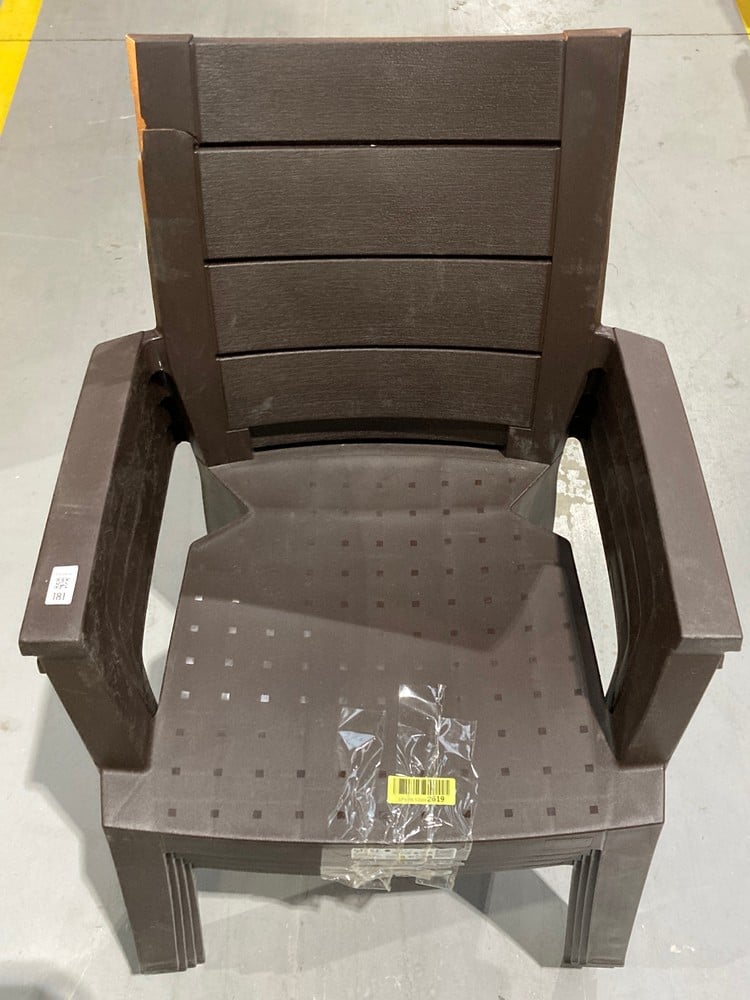 4 X LEGNO WENGUE RESIN GARDEN CHAIR (DAMAGED)
