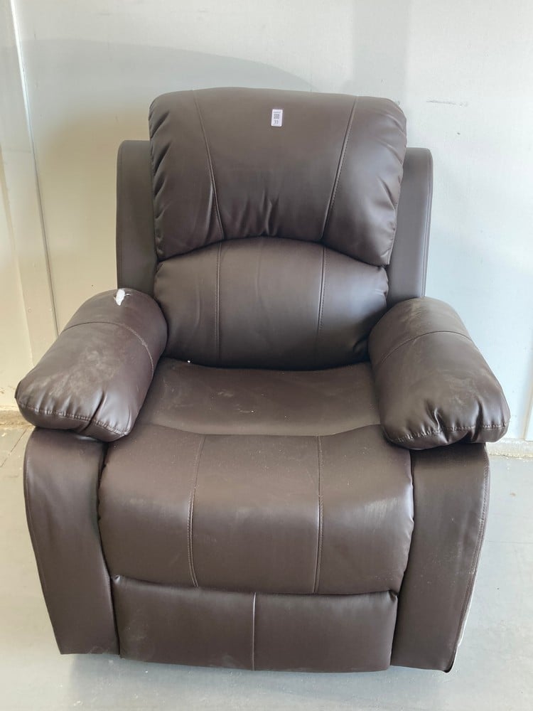 ASTAN HOGAR MANUALLY RECLINING ARMCHAIR (ZERO-WALL