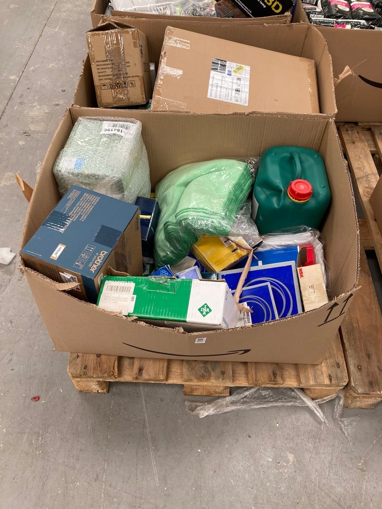 ASSORTED ITEM PALLET INCLUDING A BROTHER TN-426M P
