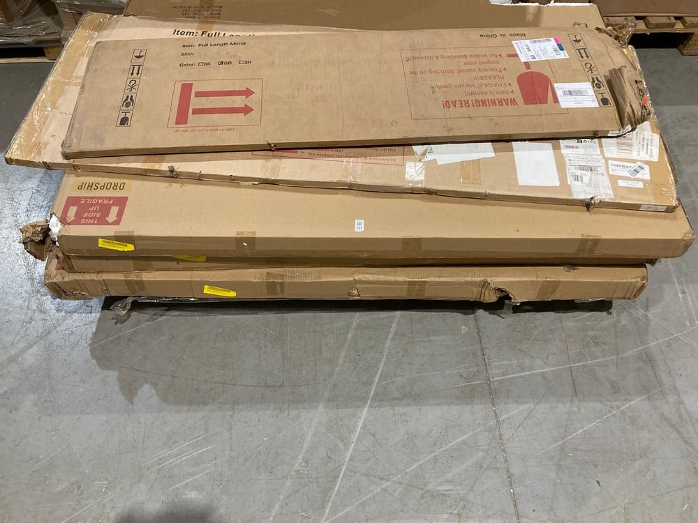 PALLET CONTAINING A VARIETY OF ITEMS, INCLUDING DE