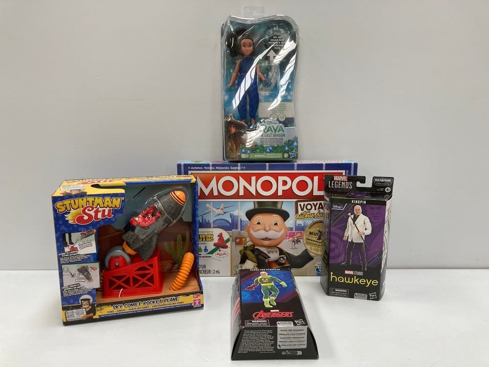 5 X TOYS FROM VARIOUS BRANDS AND TYPES, INCLUDING 