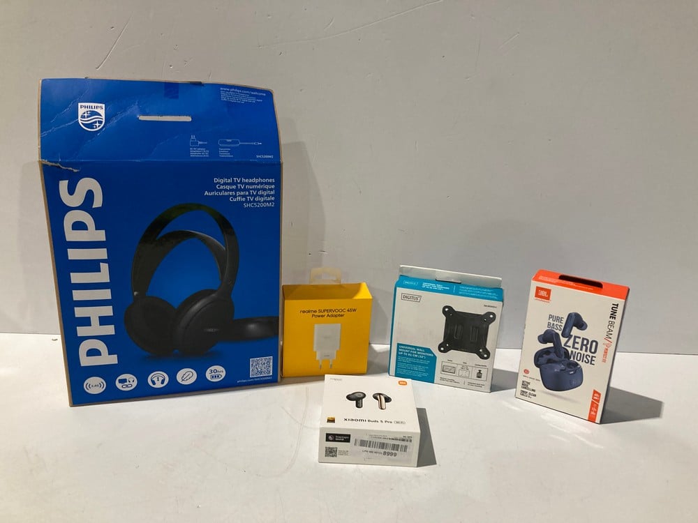 5 X TECHNOLOGY ITEMS FROM VARIOUS BRANDS AND TYPES