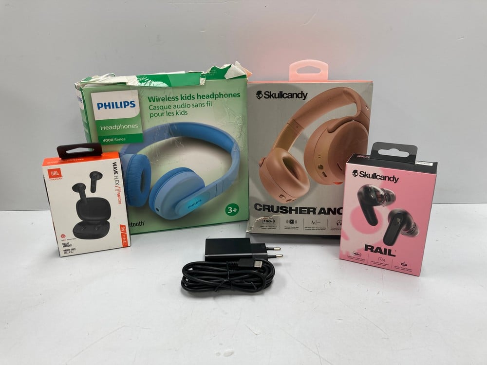 5 X TECHNOLOGY ITEMS FROM VARIOUS BRANDS AND MODEL