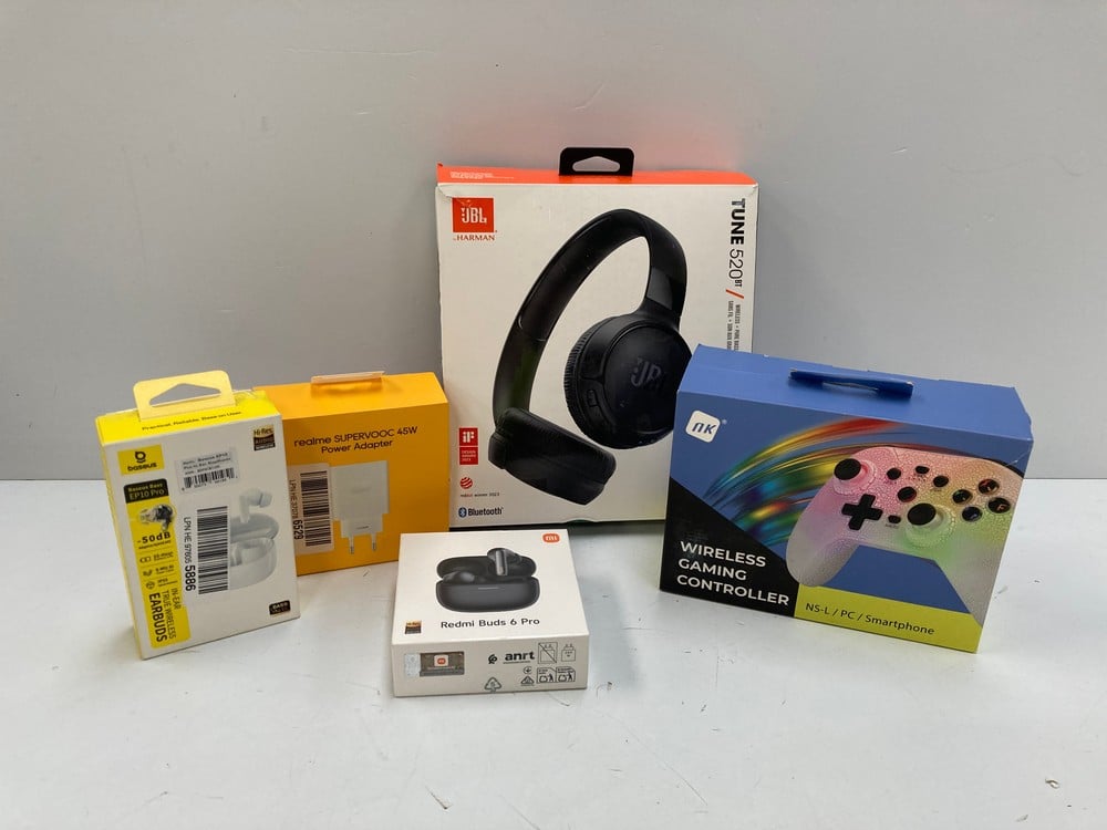 5 X TECHNOLOGY ITEMS FROM VARIOUS BRANDS AND MODEL
