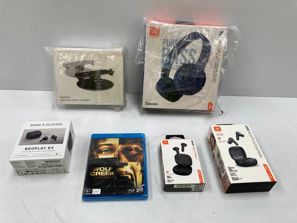 6 X MISCELLANEOUS ITEMS INCLUDING JBL LIVEPRO2 WIR