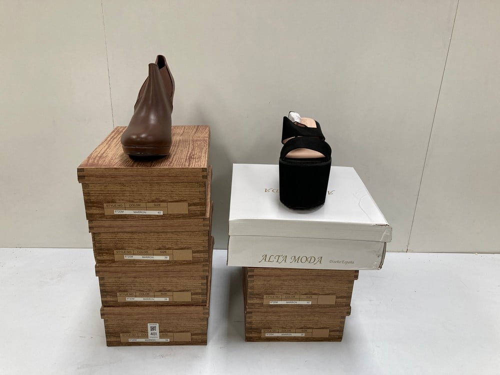 7 X FOOTWEAR IN VARIOUS STYLES AND SIZES, INCLUDIN