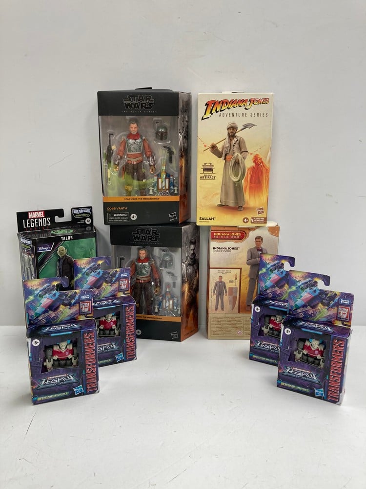9 X TOYS FROM VARIOUS BRANDS AND TYPES, INCLUDING 