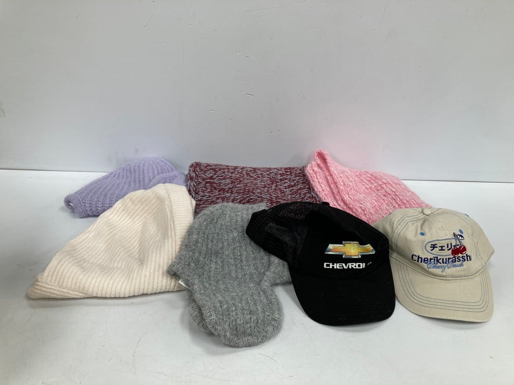7 X PREMIUM DESIGN ACCESSORIES FROM VARIOUS BRANDS