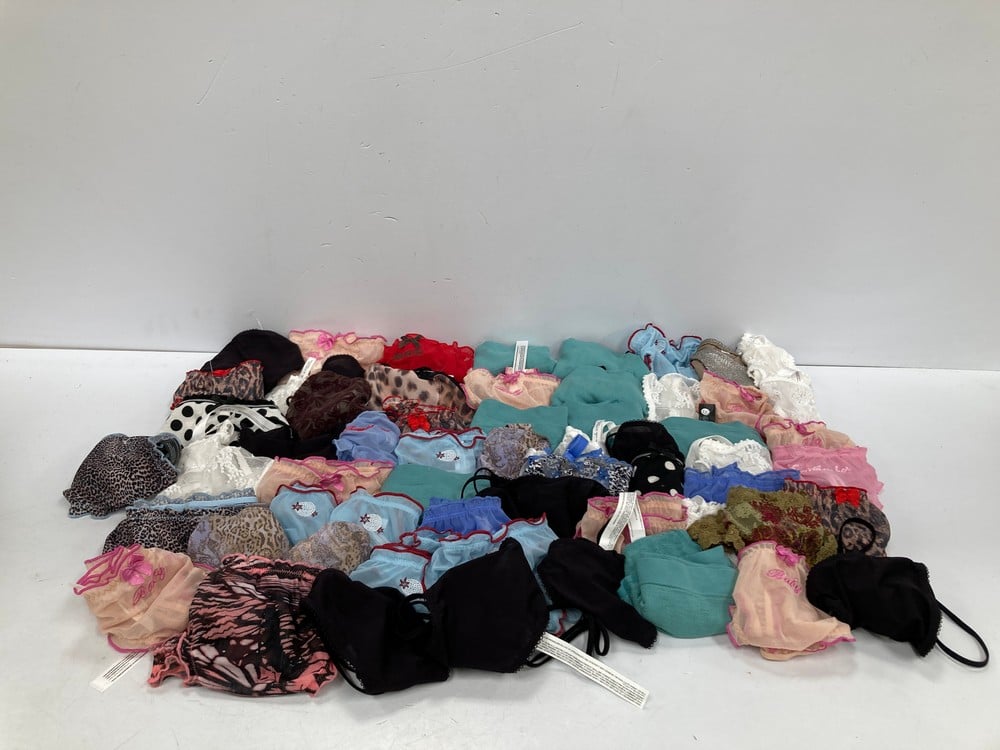 A RANGE OF PREMIUM-DESIGN UNDERWEAR IN VARIOUS SIZ