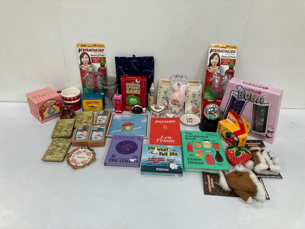 A VARIETY OF PREMIUM DESIGN ITEMS IN VARIOUS STYLE