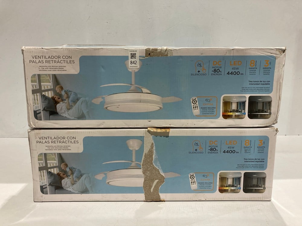 2 X WHITE 45W CRISTAL RECORD FAN WITH RETRACTABLE 