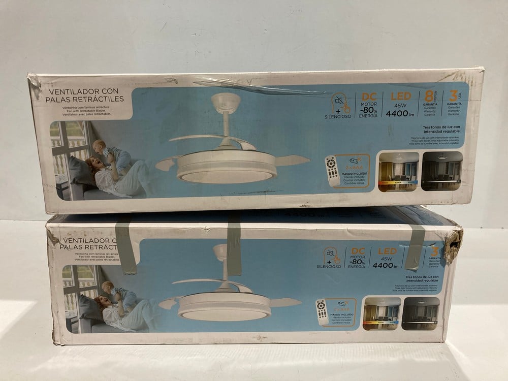2 X WHITE 45W CRISTAL RECORD FAN WITH RETRACTABLE 