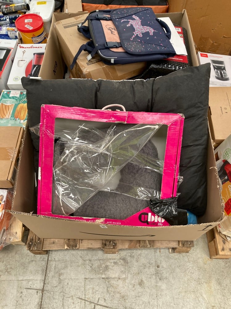 CHARITY PALLET OF ITEMS INCLUDING AIGLE BOOTS (MAY
