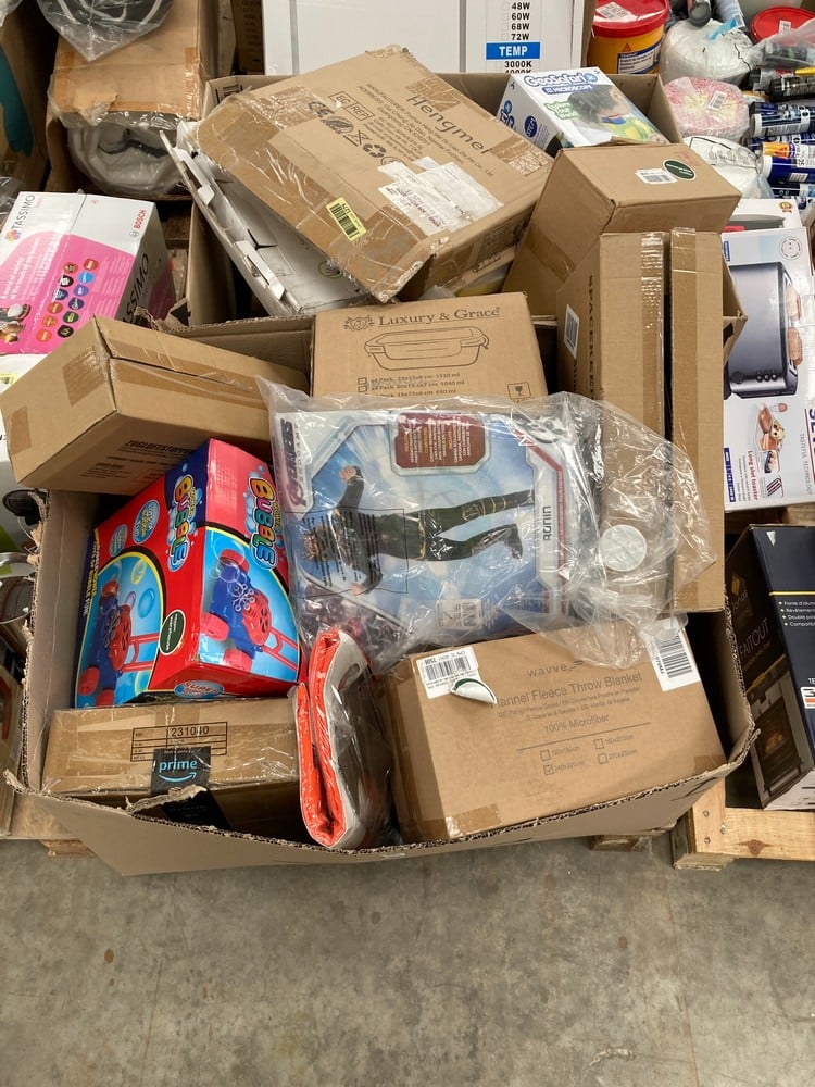 CHARITY PALLET OF ITEMS INCLUDING AN AVENGER COSTU