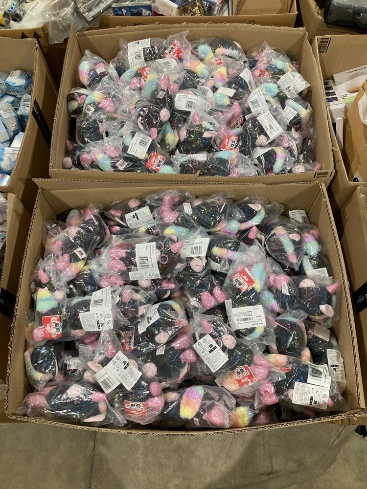 PALLET CONTAINING A NUMBER OF NICI VITA-MI UNICORN