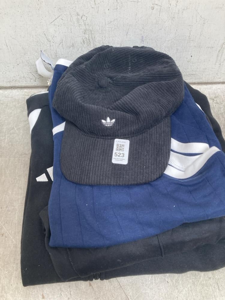 5 X ASSORTED CLOTHES TO INCLUDE ADIDAS ONE SIZE FI