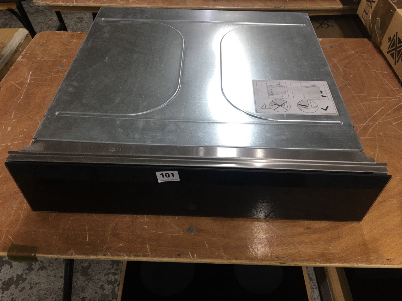 John Pye Auctions MIELE WARMING DRAWER