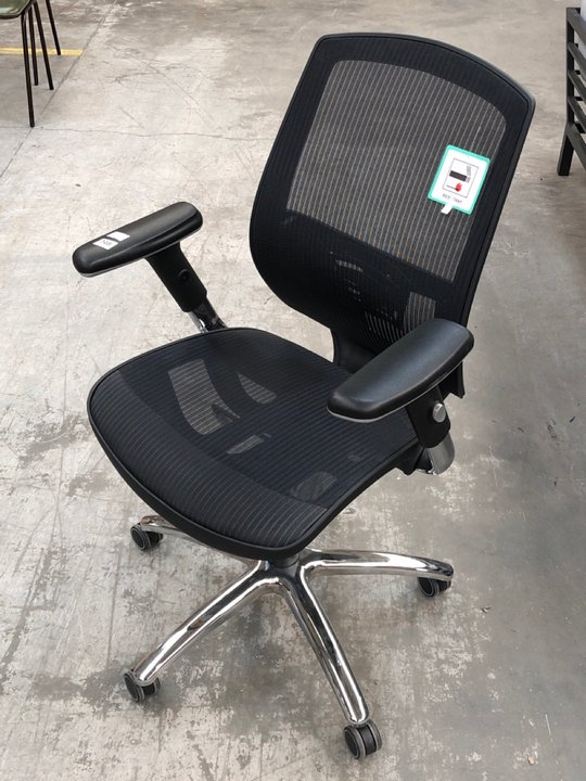 John Pye Auctions JOHN LEWIS AND PARTNERS MURRAY ERGONOMIC OFFICE