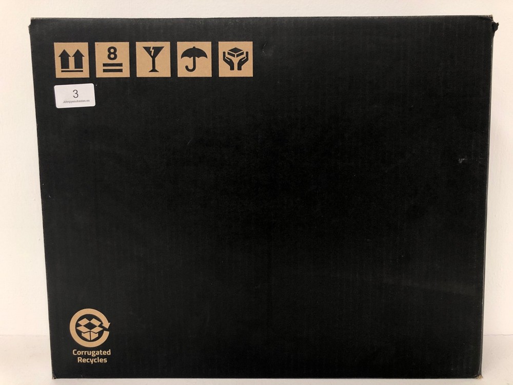 John Pye Auctions RAZER BLADE 15 ADVANCED MODEL 1TB SSD LAPTOP MODEL
