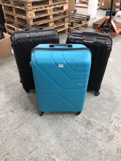 3 X AMERICAN TOURISTER SUITCASES (COLLECTION OR OPTIONAL DELIVERY AVAILABLE*)