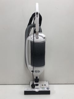 SEBO FELIX 1 VACUUM (COLLECTION OR OPTIONAL DELIVERY AVAILABLE*)