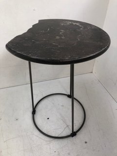 LOAF.COM SIDE TABLE - (TABLE HAS A CRACK): LOCATION - E15