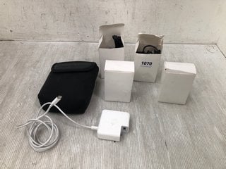 QTY OF ASSORTED CHARGERS TO INCLUDE TRACER BATTERY CHARGER: LOCATION - H10