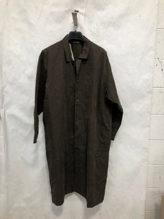 ESSENTIALS FEAR OF GOD LONG COAT IN OFF BLACK - UK XL - RRP £300.00: LOCATION - H3