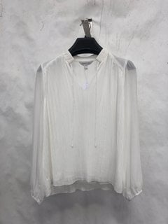 3 X FOREVER NEW TULLY PLEAT DETAIL BLOUSE IN PORCELAIN - SIZES: 1 X UK 10, 1 X UK 8, 1 X UK 12: LOCATION - J11