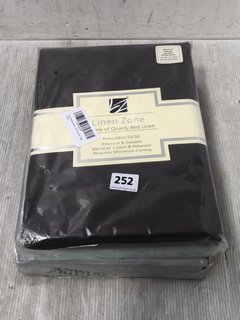 3 X ASSORTED LINEN ZONE PRODUCTS - TO INCLUDE LINEN ZONE SINGLE FRILLED VALANCE FITTED SHEET IN GREY: LOCATION - J14