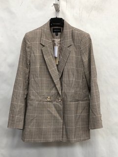 FOREVER NEW FIONA CHECK DOUBLE BREASTED BLAZER IN CAMEL/BLUE CHECK - SIZE 16: LOCATION - J18