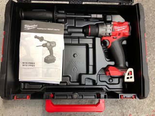 MILWAUKEE M18 DRILL IMPACT DRIVER KIT: LOCATION - J19