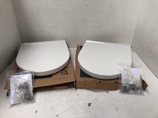 2 X DURAVIT TOILET SEATS AND COVER IN WHITE: LOCATION - I16