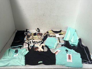 QTY OF ASSORTED PE NATION CLOTHING IN VARIOUS SIZES TO INCLUDE RIB TEE IN AQUA - SIZE SMALL: LOCATION - I5