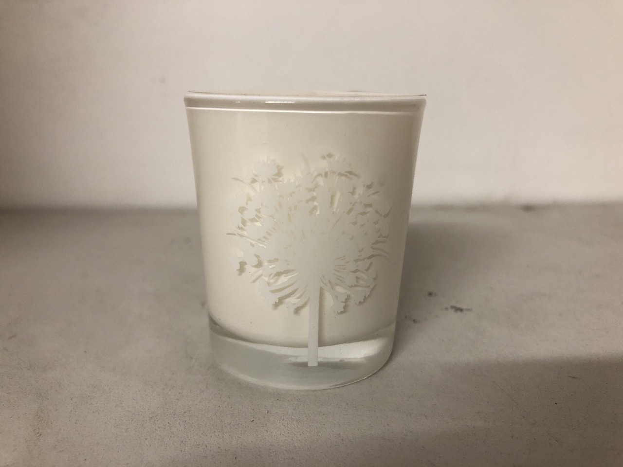 John Pye Auctions 48 X COWSHED KNACKERED COW VOTIVE CANDLES