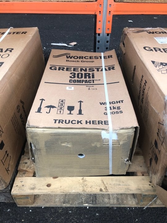 John Pye Auctions - WORCESTER GREEN STAR 30RI COMPACT ERP WALL HUNG GAS  FIRED CONDENSING REGULAR BOILER - RRP £1503: LOCATION - B2