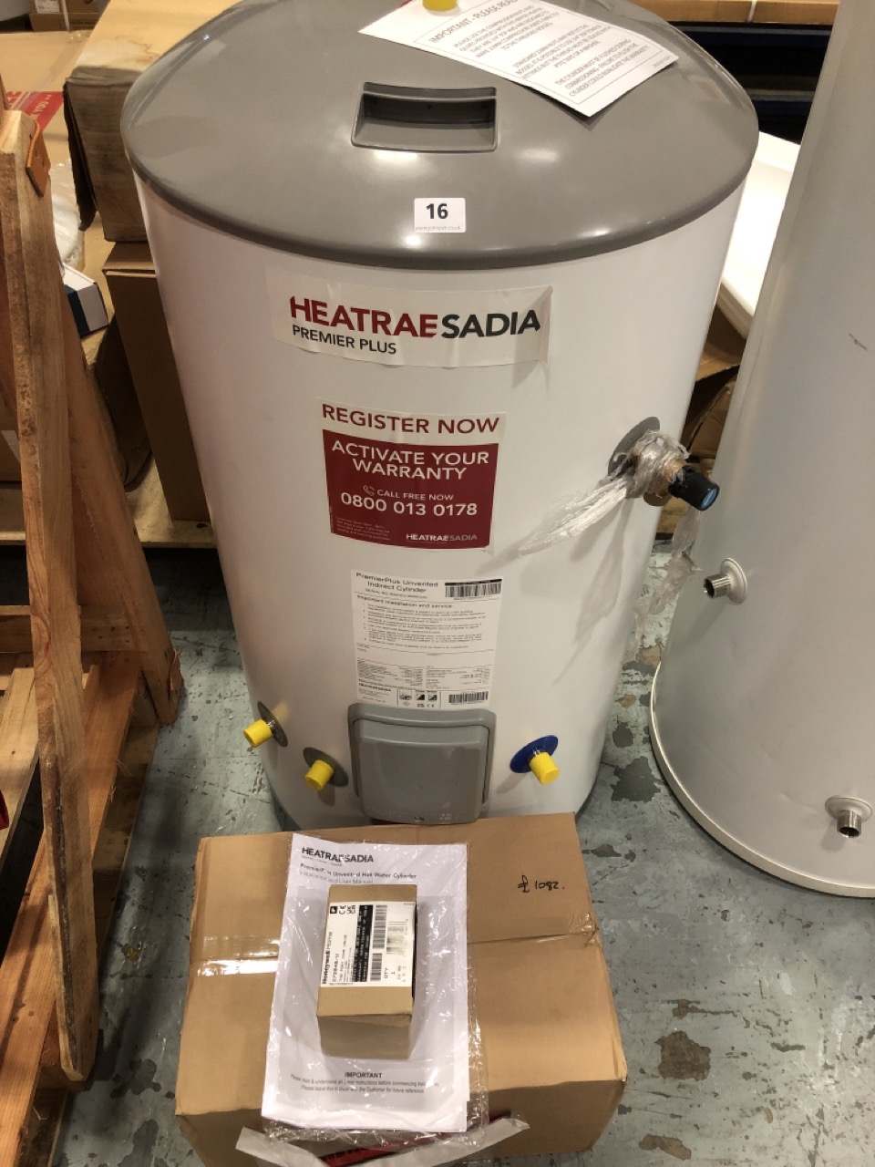 John Pye Auctions - HEATRAE SADIA PREMIER PLUS UNVENTED INDIRECT 150L  CYLINDER PP150B RRP £1082