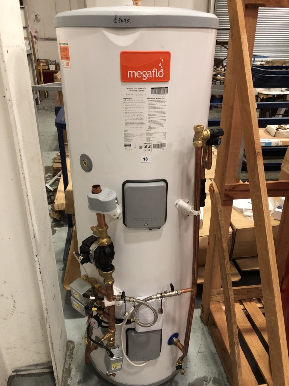 John Pye Auctions - MEGAFLO ECO SYSTEM FIT UNVENTED CYLINDER 250SF S28 RRP  £3675