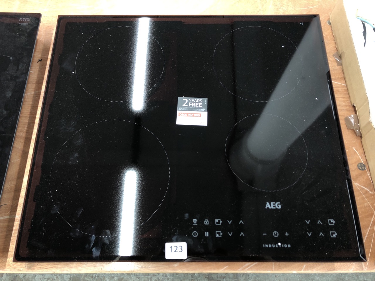 John Pye Auctions AEG 4 BURNER CERAMIC INDUCTION HOB MODEL