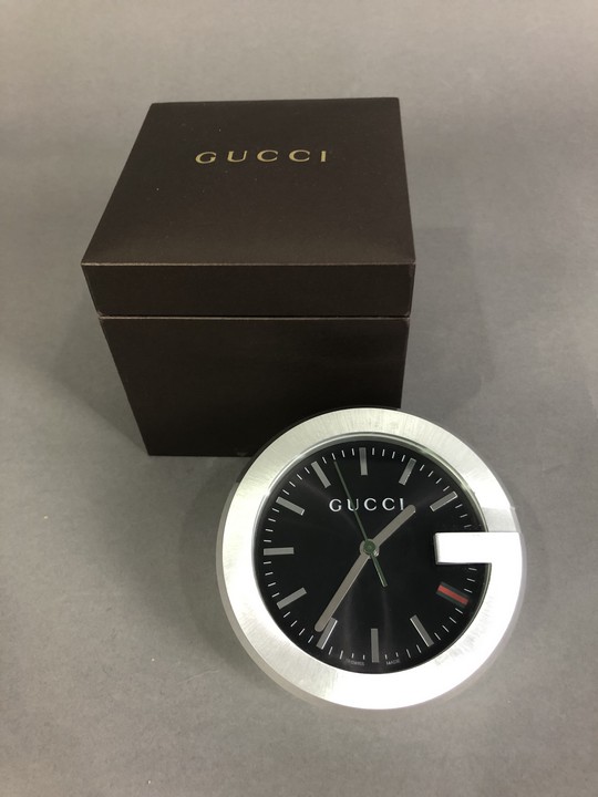 Gucci Desk Clock 210 Swiss Made