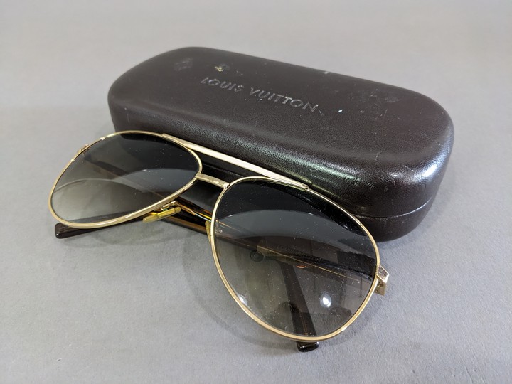 Louis Vuitton Attitude Pilot Sunglasses, with Case